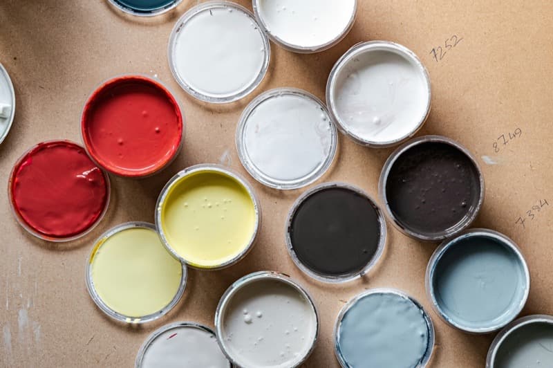 Reparto pittura e tintometro — campioni colore